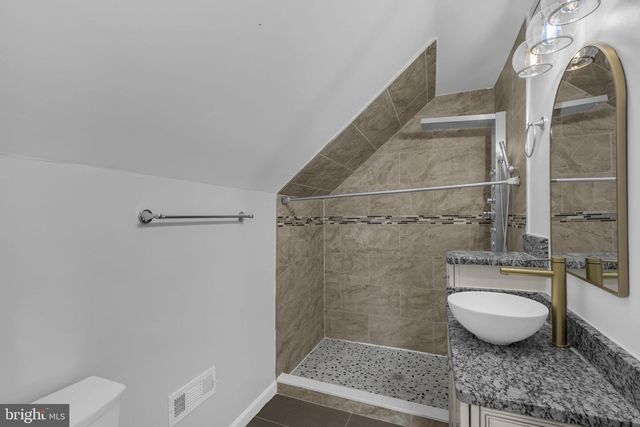 10800 LIVINGSTON RD, Fort Washington, MD 20744