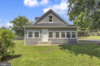 10800 LIVINGSTON RD, Fort Washington, MD 20744