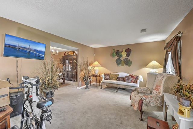 8475 Scotts Mill Drive, Charleston, SC 29420