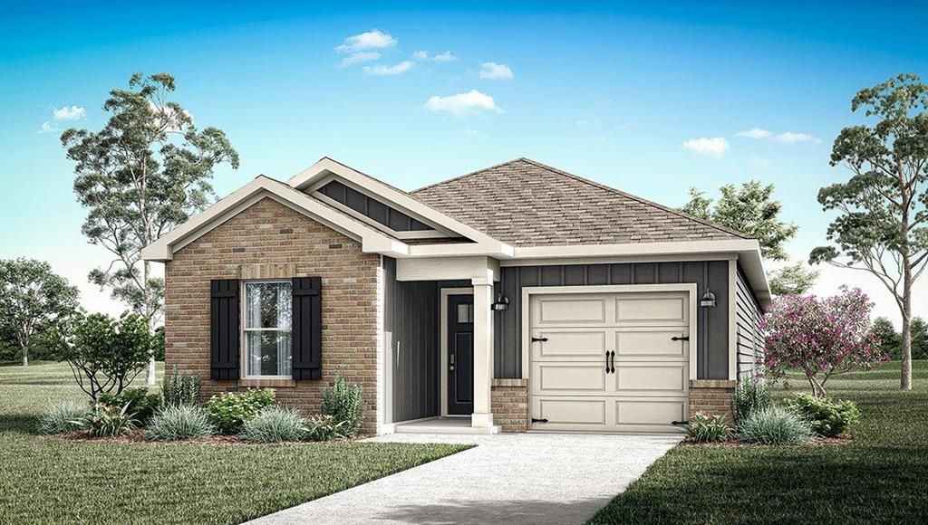 114 Aubrey Avenue, Headland, AL 36345