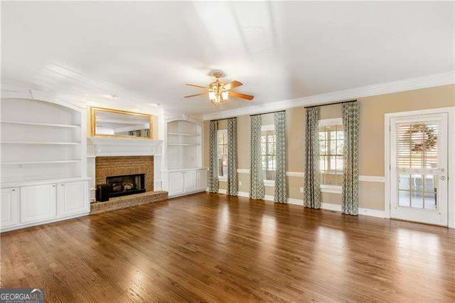 2020 Cockrell Run NW, Kennesaw, GA 30152