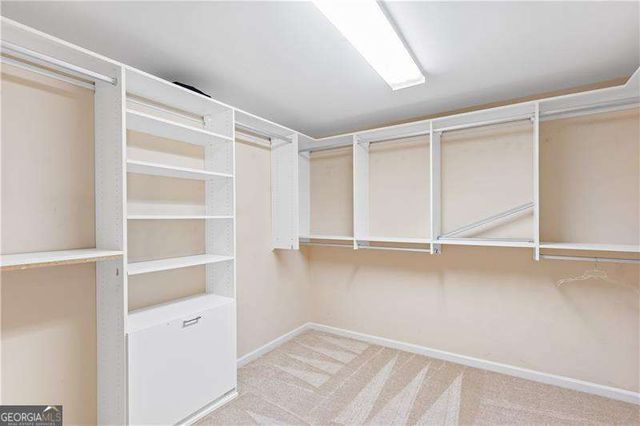 2020 Cockrell Run NW, Kennesaw, GA 30152