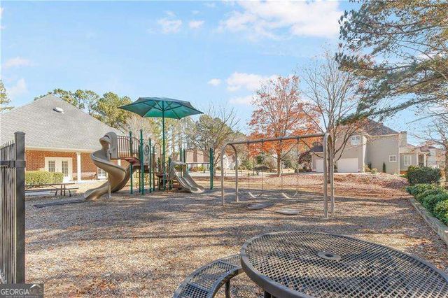 2020 Cockrell Run NW, Kennesaw, GA 30152