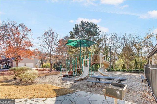 2020 Cockrell Run NW, Kennesaw, GA 30152