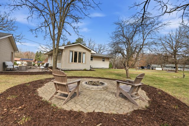 16257 Kamacite Street NW, Anoka, MN 55303