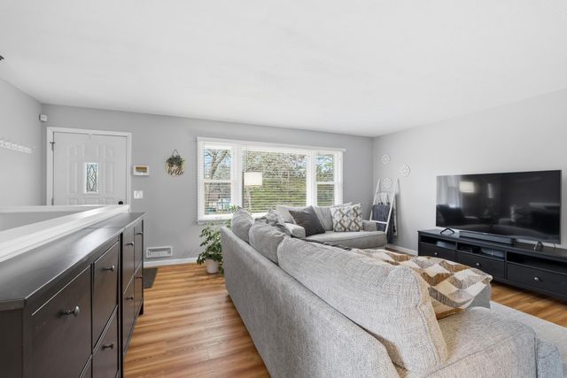 16257 Kamacite Street NW, Anoka, MN 55303