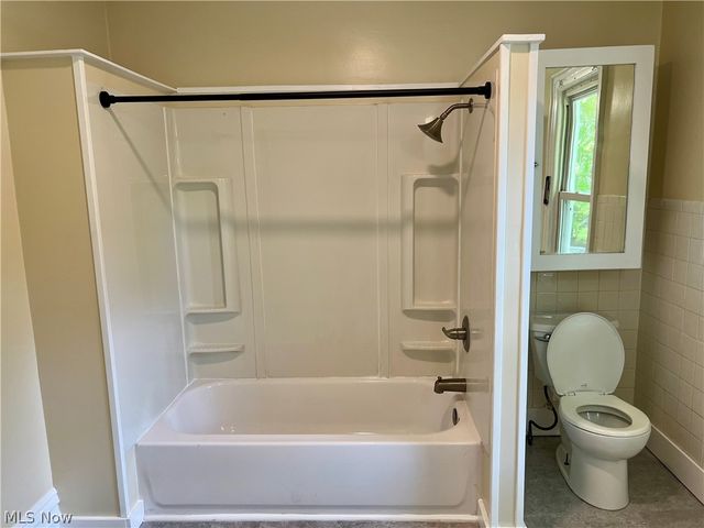 1303 25th Street, Parkersburg, WV 26101