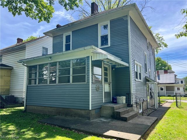 1303 25th Street, Parkersburg, WV 26101