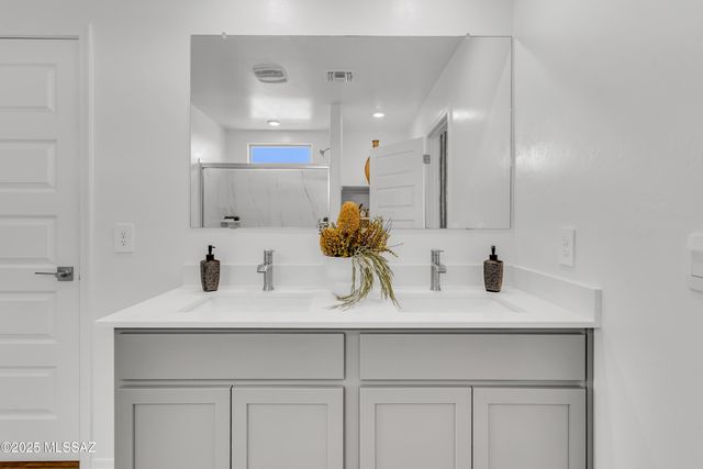 10473 W Rutherford Lane, Marana, AZ 85653