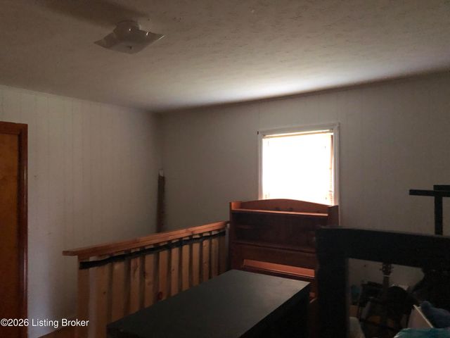 1736 Rodney St, Radcliff, KY 40160