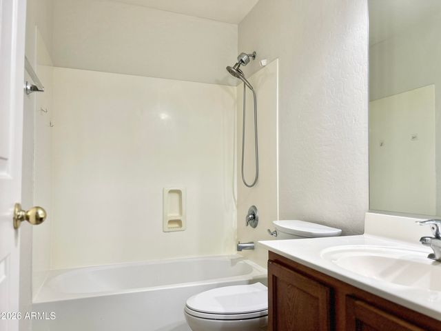 38564 N La Grange Lane, San Tan Valley, AZ 85140