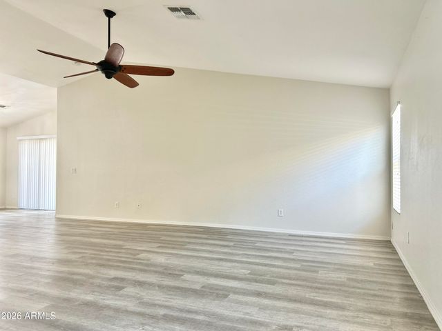 38564 N La Grange Lane, San Tan Valley, AZ 85140