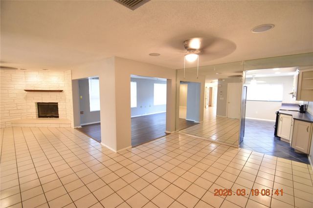 2562 REDWOOD WAY, Clearwater, FL 33761