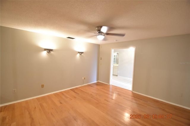 2562 REDWOOD WAY, Clearwater, FL 33761