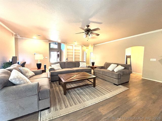 3526 Tara Drive, Ardmore, OK 73401