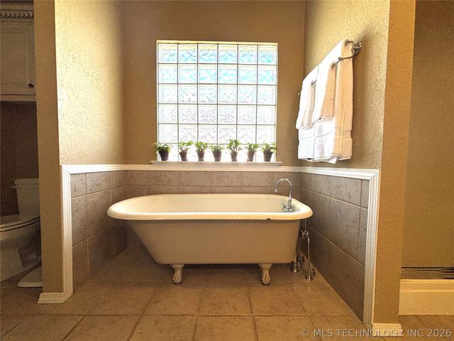 3526 Tara Drive, Ardmore, OK 73401