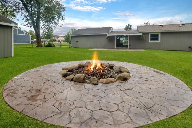 6207 245th AVENUE, Salem, WI 53168