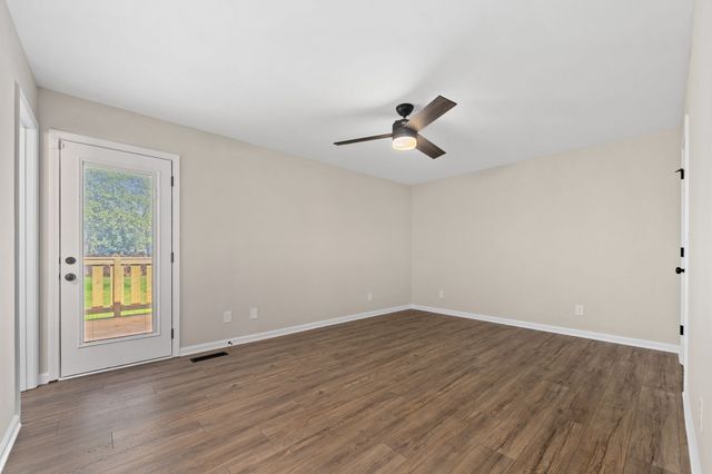 1643 Windy Meadow Dr, Christiana, TN 37037