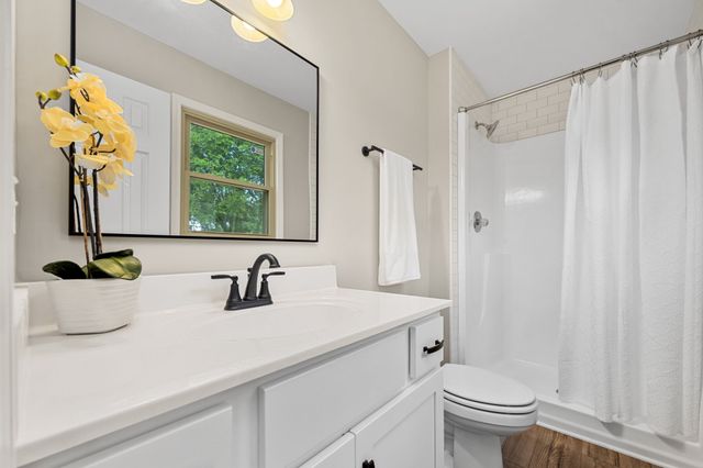 1643 Windy Meadow Dr, Christiana, TN 37037