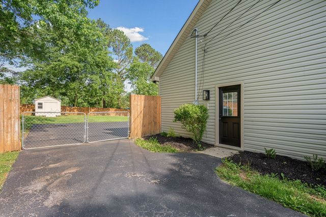 1643 Windy Meadow Dr, Christiana, TN 37037