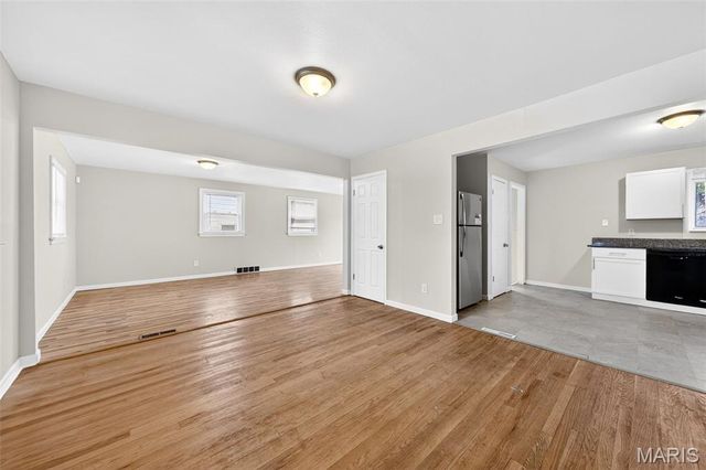 3450 Wright Avenue, St Louis, MO 63074