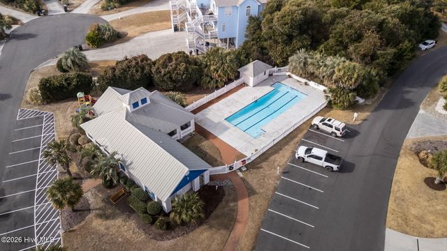 101 Shipwreck Lane E, Emerald Isle, NC 28594
