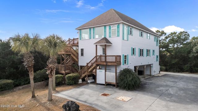 101 Shipwreck Lane E, Emerald Isle, NC 28594