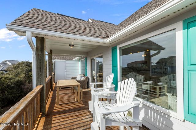 101 Shipwreck Lane E, Emerald Isle, NC 28594