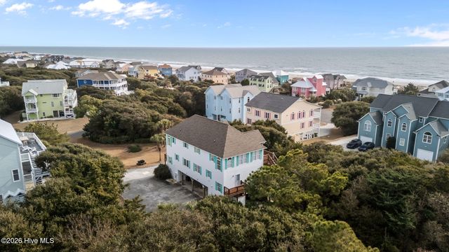 101 Shipwreck Lane E, Emerald Isle, NC 28594