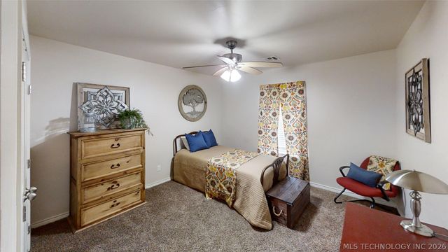 3208 Stone Creek Drive, Ardmore, OK 73401