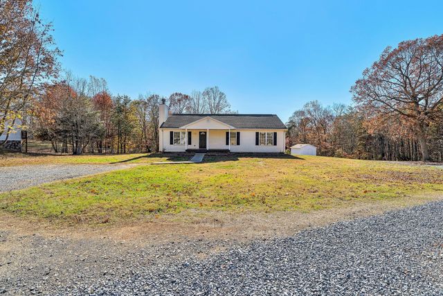 3949 Diamond Hill RD, Moneta, VA 24121
