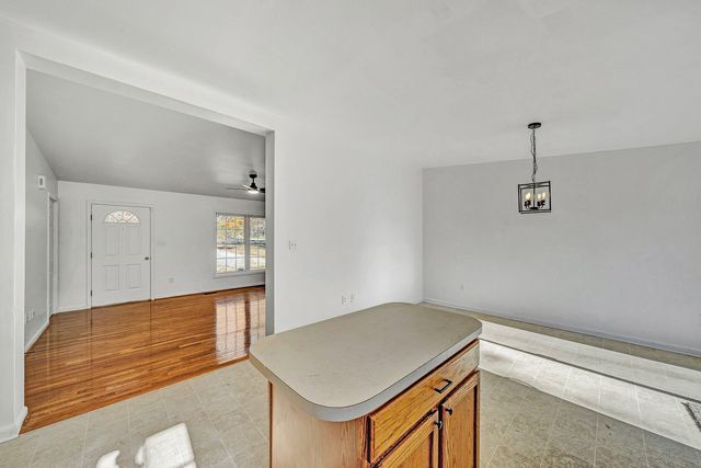 3949 Diamond Hill RD, Moneta, VA 24121