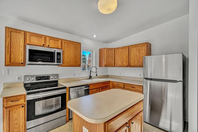 3949 Diamond Hill RD, Moneta, VA 24121