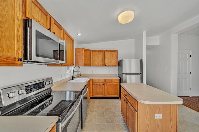 3949 Diamond Hill RD, Moneta, VA 24121