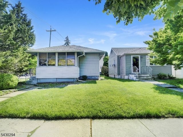 101 Lower Rd, Linden City, NJ 07036