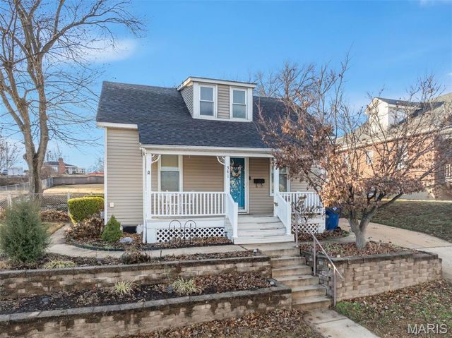 341 Mclean Avenue, Washington, MO 63090