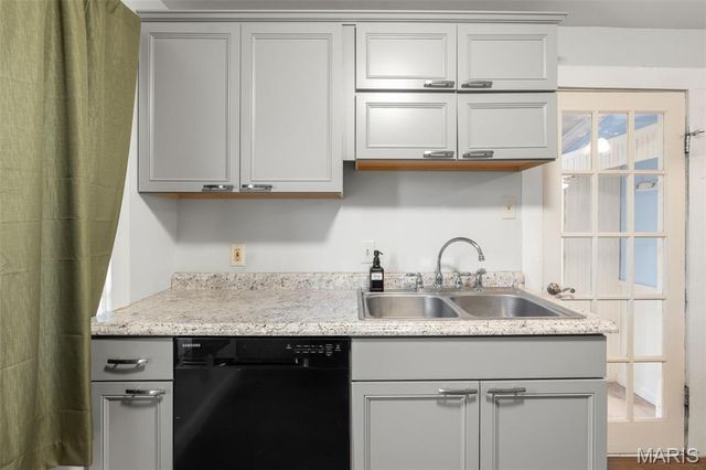 341 Mclean Avenue, Washington, MO 63090