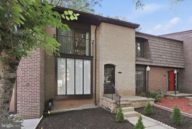 4936 SAUQUOIT LN, Annandale, VA 22003