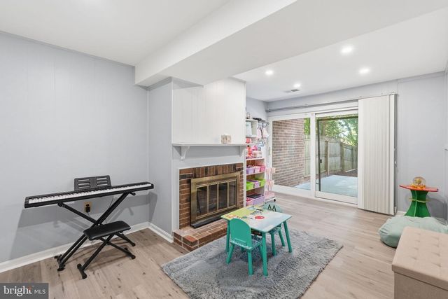 4936 SAUQUOIT LN, Annandale, VA 22003