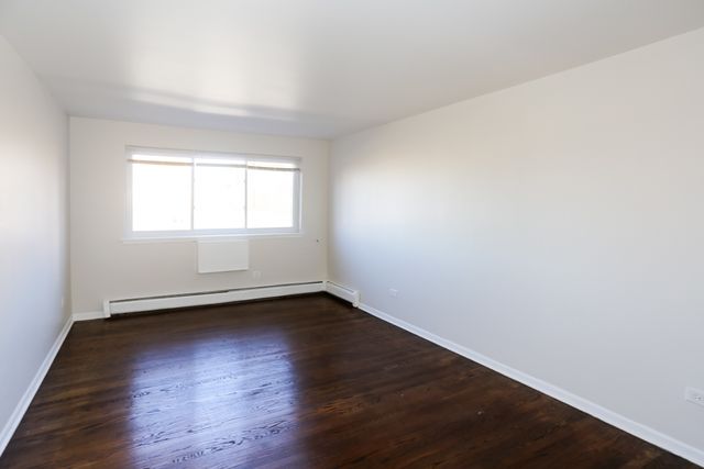 1040 W HOLLYWOOD Avenue 310, Chicago, IL 60660