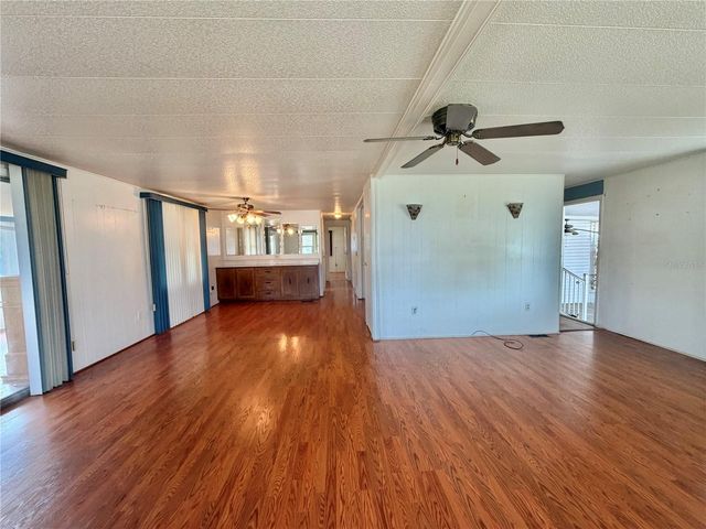 104 DOGWOOD TRAIL, Leesburg, FL 34748