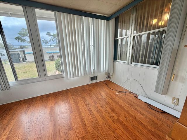 104 DOGWOOD TRAIL, Leesburg, FL 34748