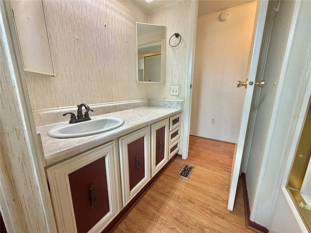 104 DOGWOOD TRAIL, Leesburg, FL 34748