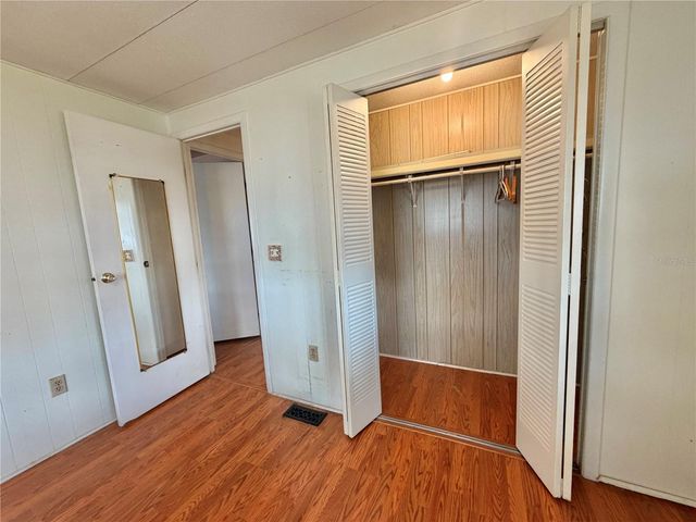 104 DOGWOOD TRAIL, Leesburg, FL 34748