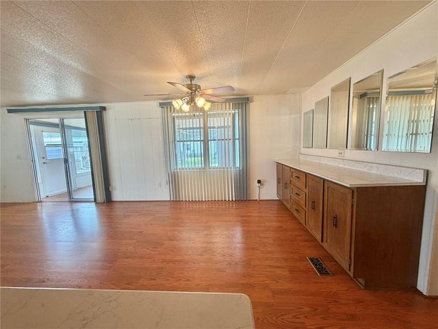 104 DOGWOOD TRAIL, Leesburg, FL 34748