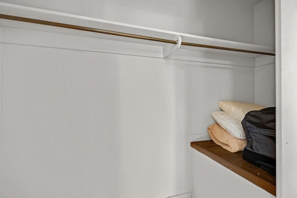 Image 27 of property listing at 2652 Isabelle, San Mateo, CA 94403