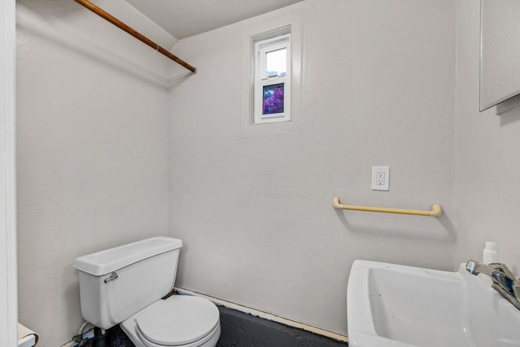 Image 32 of property listing at 2652 Isabelle, San Mateo, CA 94403