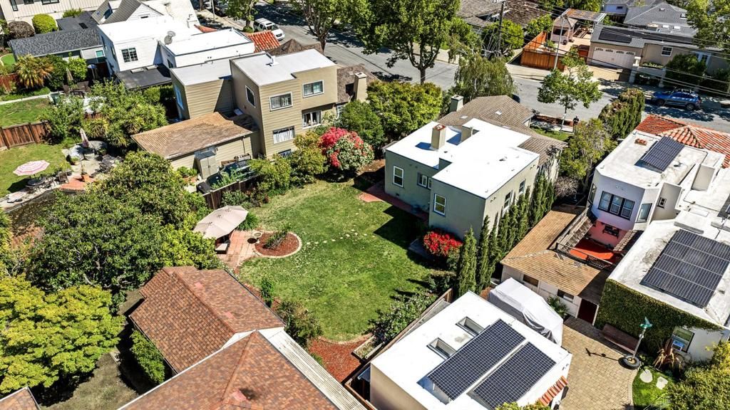 Image 43 of property listing at 2652 Isabelle, San Mateo, CA 94403