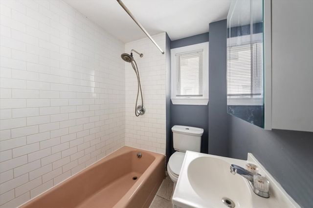 528 Ferry St, Everett, MA 02149