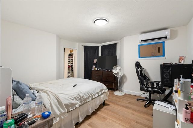 528 Ferry St, Everett, MA 02149